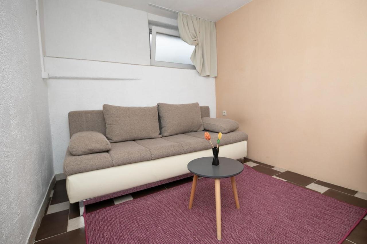 Apartman Gomirje Vrbovsko Exteriör bild