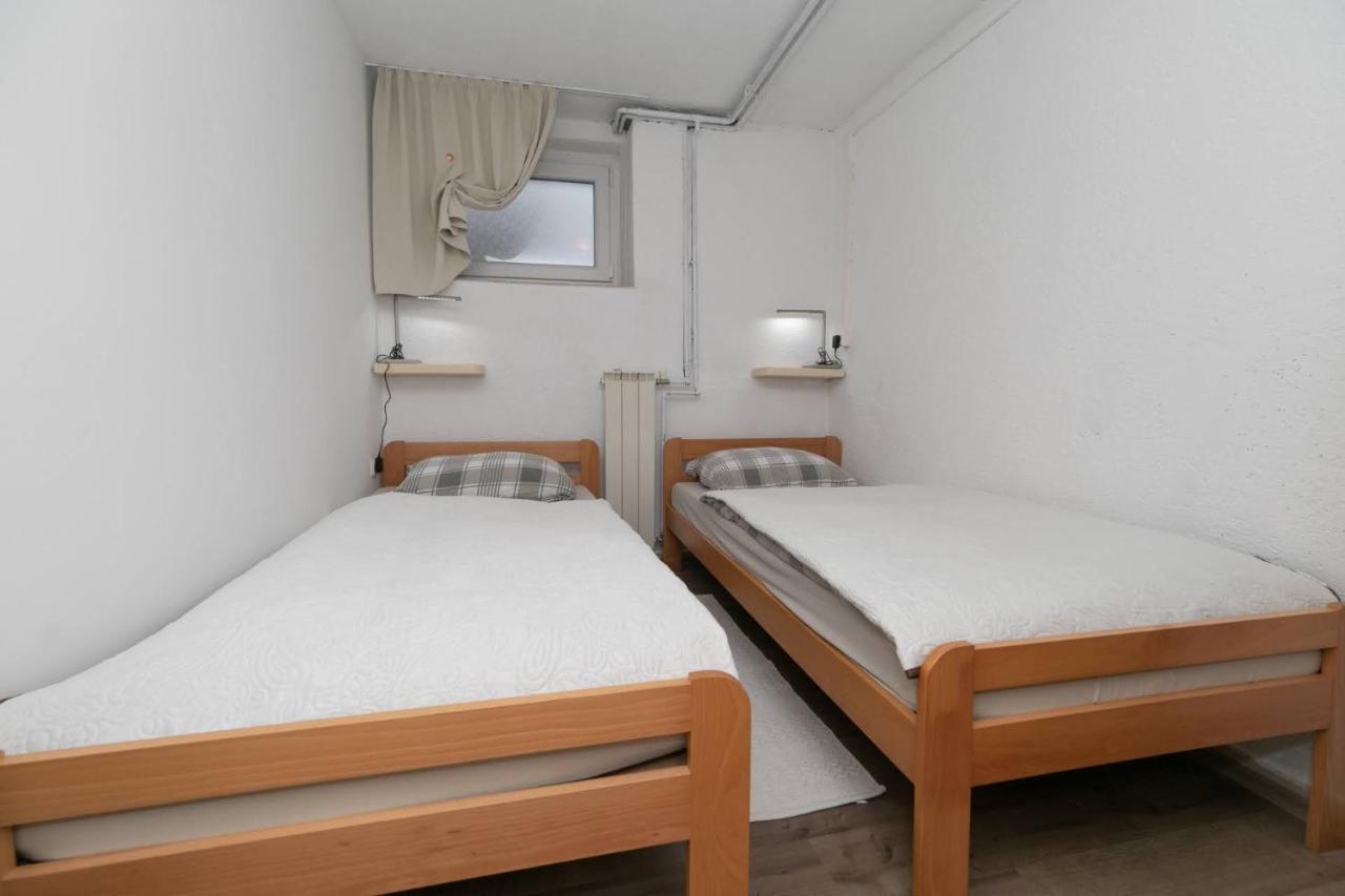 Apartman Gomirje Vrbovsko Exteriör bild